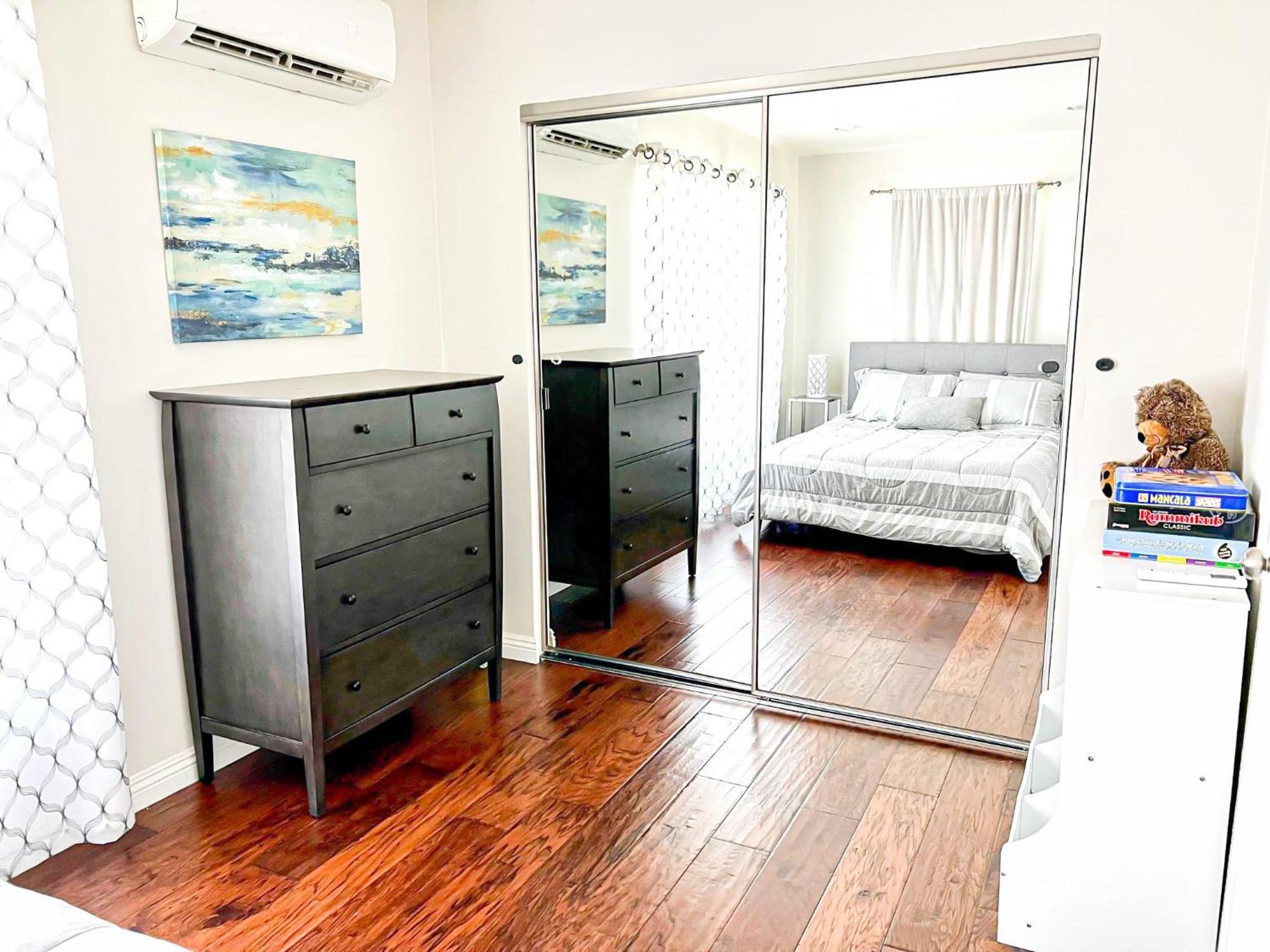 Modern 2-Bedroom Haven In The Heart Of La- Hud-Vp Лос-Анджелес Екстер'єр фото